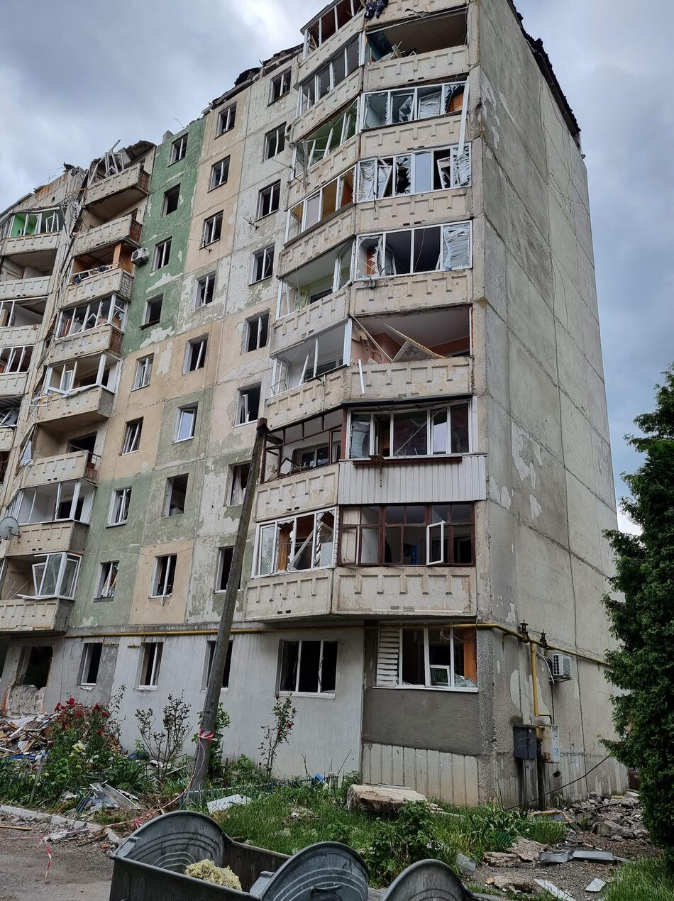 Vom russischen Angriffskrieg zerstörtes Wohngebäude in Lutsk